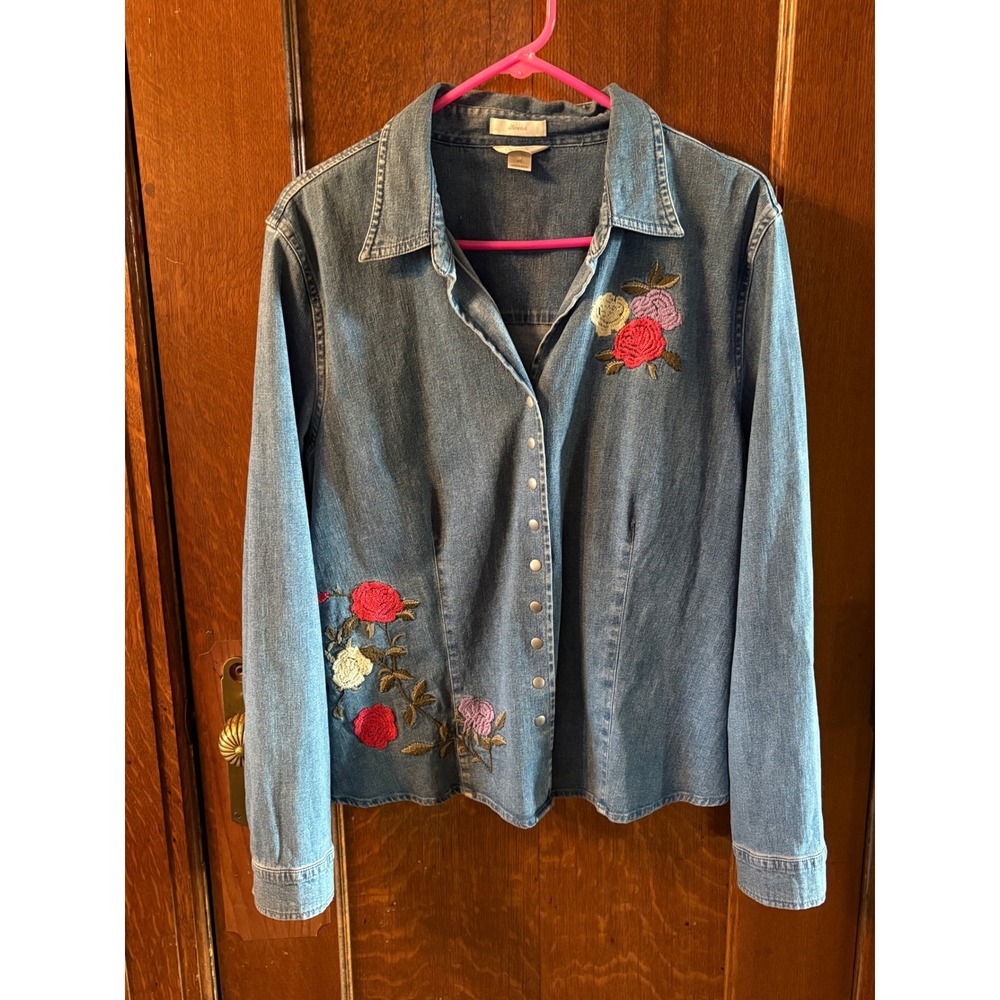 Christopher & Banks Womens XL Blue Denim Shirt Floral Embroidered Snap Front Top